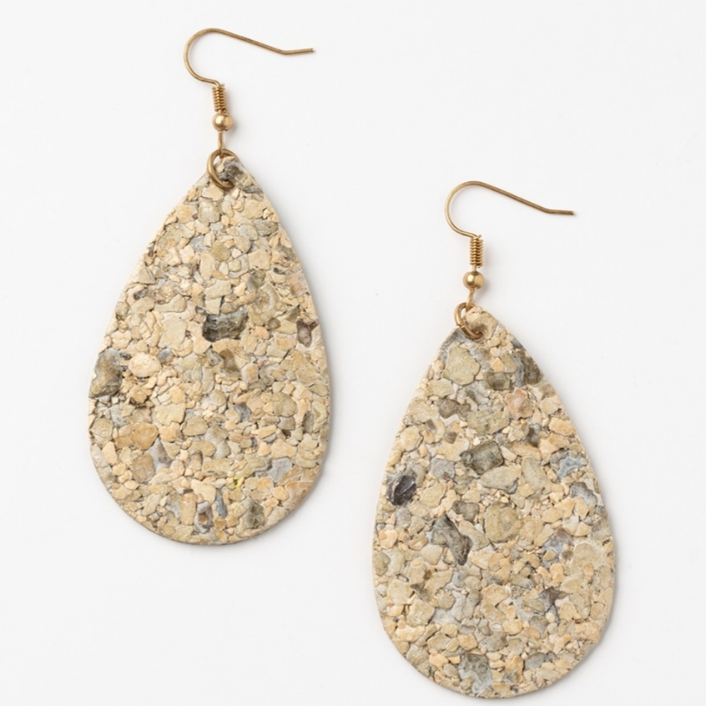 NEW in Box! Emilee Earrings